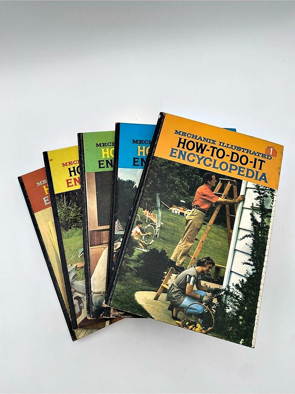 Golden Press Mechanix Illustrated How-To-Do-It Encyclopedia 5-Volume Set